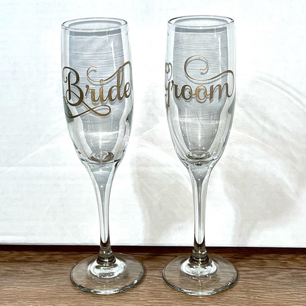 Fluted Champagne Bride‎ and Groom Wedding Glasses Professionally Etched New